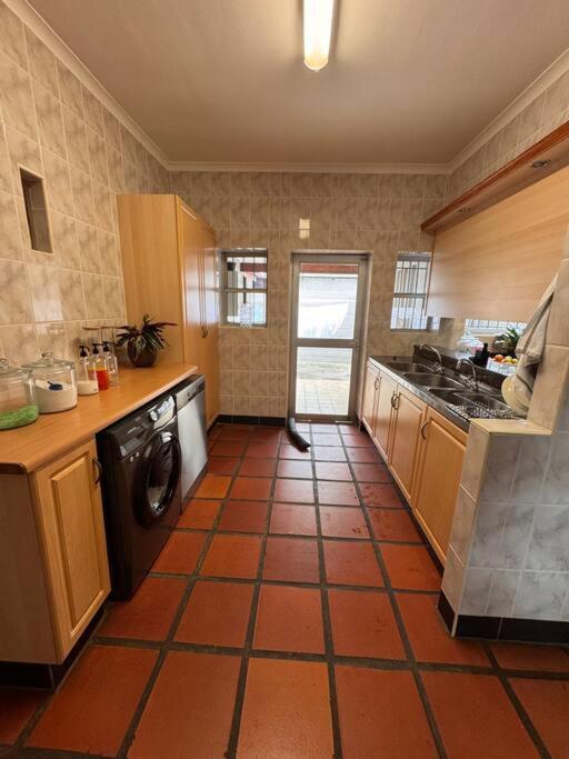 Holiday home B Shocked Manor - Lux