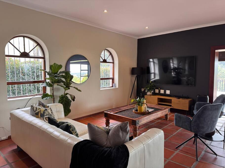 Holiday home B Shocked Manor - Lux *